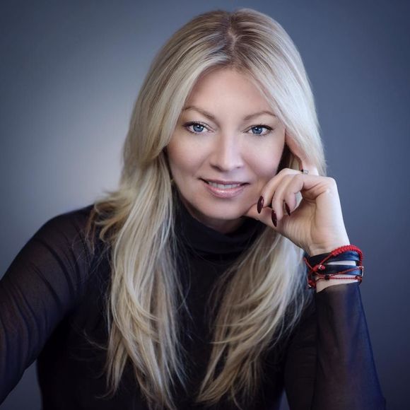 Meet your Posher, Sherry - Picture 1 of 1